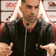 Durante a coletiva, Almeida foi questionado sobre a essência do futebol brasileiro e a importância de resgatar a “magia” na formação de atletas.