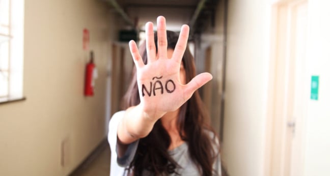Por unanimidade, a 3ª Turma do Tribunal Regional do Trabalho da 6ª Região decidiu manter a demissão por justa causa de um trabalhador acusado de assédio sexual