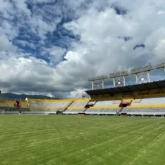 Estádio Chillogallo, em Quito, no Equador. Foto: Divulgação