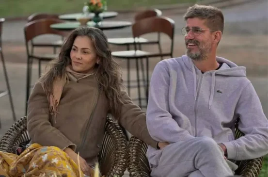 Suzana Alves, conhecida pelo icônico papel de "Tiazinha" nos anos 1990, anunciou nas redes sociais o fim de seu casamento com o ex-tenista Flávio Saretta