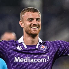 Jogador da Fiorentina está na mira do Mengão