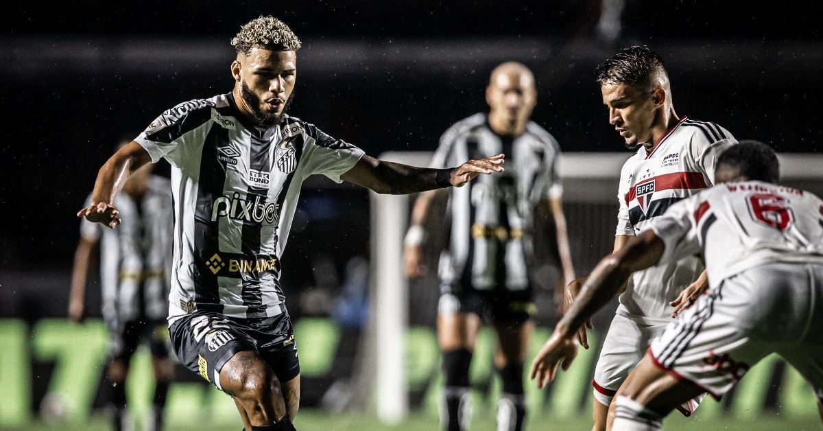 Nathan não conseguiu mais uma sequência no Santos após polêmica - Foto: Raul Baretta / Santos Nathan não conseguiu mais uma sequência no Santos após polêmica - Foto: Raul Baretta / Santos
