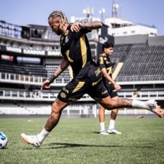 Enquanto vive crise com Pedro, que será ausência pelo segundo jogo consecutivo, o Flamengo enfrentará um Santos com a presença de Neymar