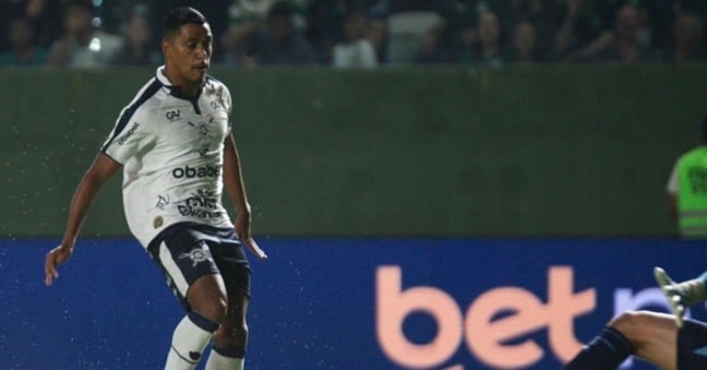 Pedro Rocha marcou um belo gol. Foto: Samara Miranda/ascom Remo