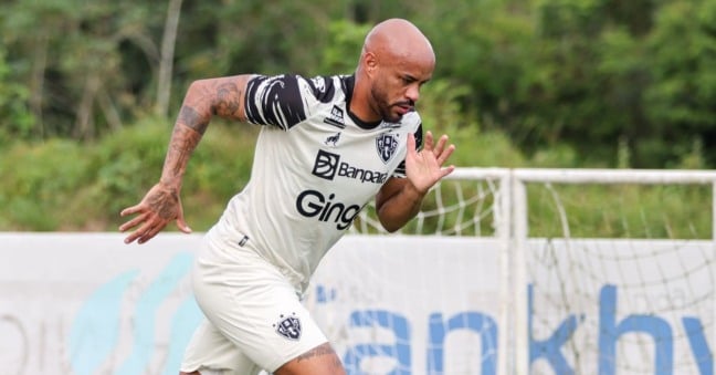 Ronaldo Henrique briga por uma vaga no time titular do Paysandu - Foto: Jorge Luis Totti/PSC
