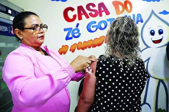 Seguindo a orientação do Ministério da Saúde, a campanha de vacinação contra a gripe (influenza) na região Norte segue até o final de julho