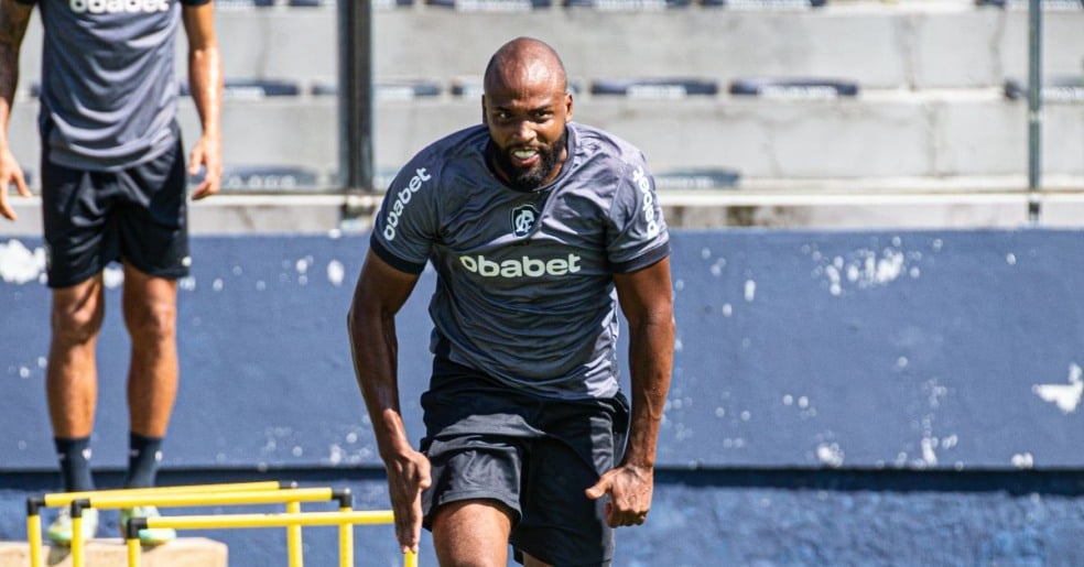 Reynaldo afirma que não existe time titular, o importante é todos estarem aptos a ajudar o Leão - Foto: Samara Miranda/Remo