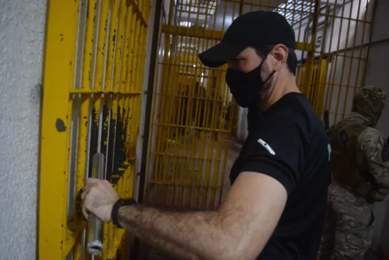 Mais de 900 operadores de segurança atuaram na inspeção para manter o controle das casas penais, contribuindo com a tranquilidade e paz social

