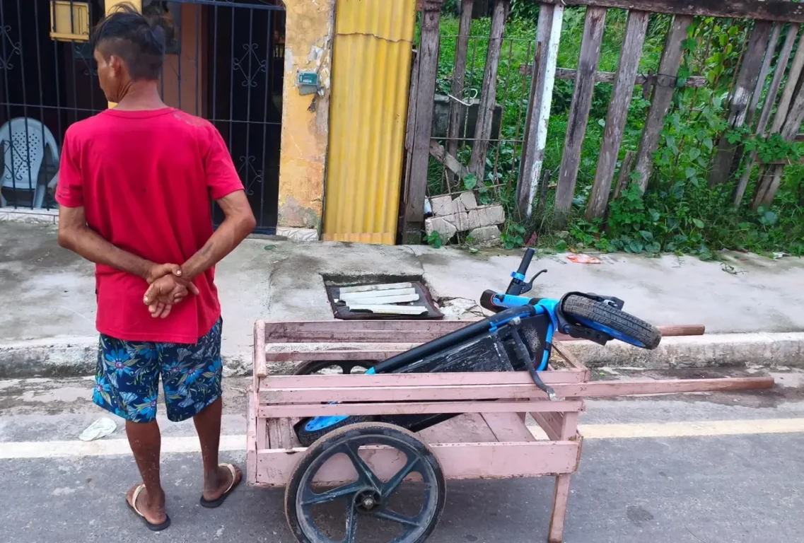 Polícia Militar recupera patinete elétrico furtado e prende suspeito no bairro da Terra Firme