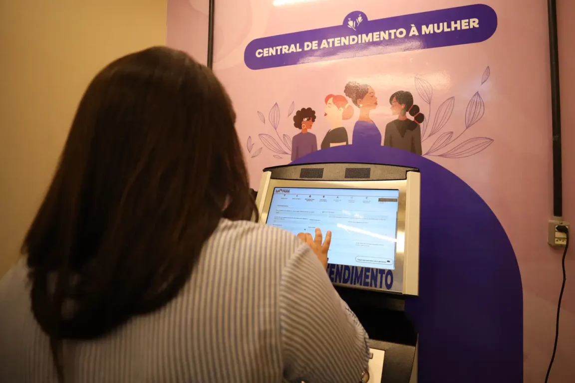 Por meio de ferramenta, criada pelo Governo do Estado, é possível registrar ocorrências, solicitar atendimento e medidas protetivas, além de quebrar o ciclo de violência

