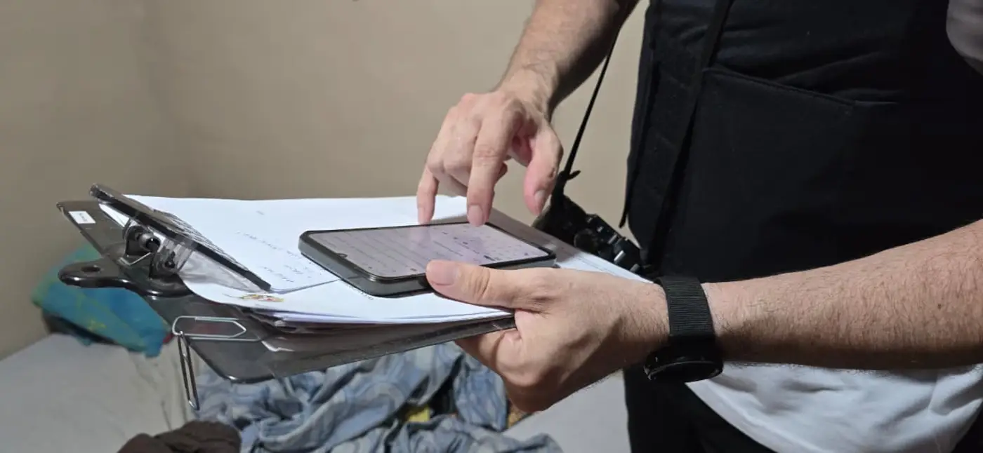 Denúncia da avó de um adolescente levou à identificação do suspeito que fazia pix e enviava presentes para adolescentes por conteúdo pornográfico