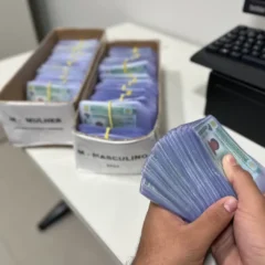 Documento é importante como identificação e para apresentação aos órgãos de fiscalização de trânsito