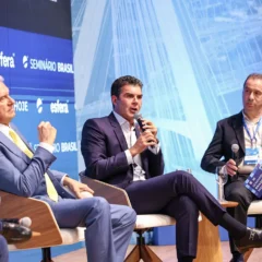 Helder participou da terceira edição do seminário Brasil Hoje, promovido pela Esfera Brasil, no Palácio Tangará, em São Paulo. Fotos: Marco Santos