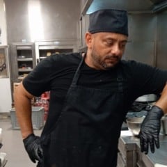 Pablício Miranda, 44 anos, e que há dois anos e sete meses deixou Belém do Pará, cidade onde nasceu e se criou, para morar no distrito (no Brasil equivale a estado) do Porto.