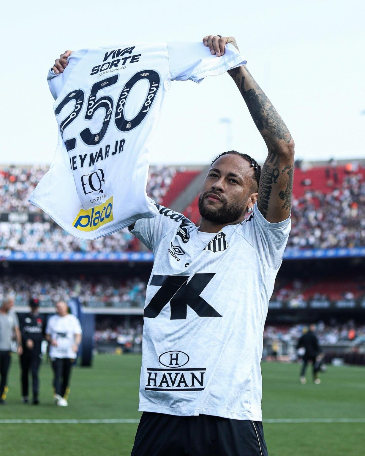 Neymar sofre pior derrota da carreira, chora e desabafa: 'Foi uma m...'
