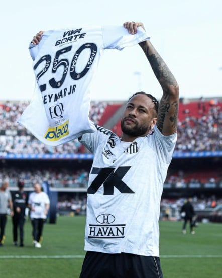 Neymar sofre pior derrota da carreira, chora e desabafa: 'Foi uma m...'