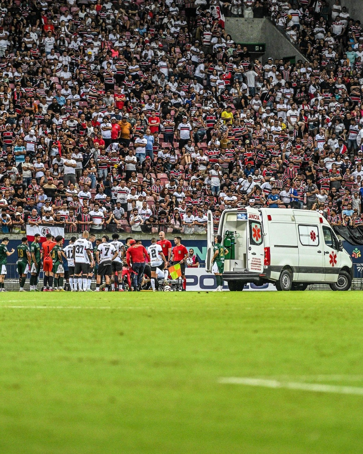 O jogo de ida foi parelho. Foto: Bruno Silva (@sr_brunosilva )