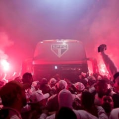 Um torcedor do São Paulo faleceu após sofrer um mal súbito na arquibancada do Morumbis durante a partida contra o Atlético Nacional (COL) pela Copa Libertadores.
