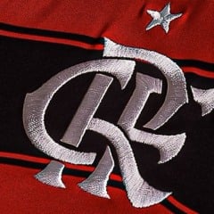 O Conselho Deliberativo do clube foi convocado para uma reunião nesta terça-feira (19) à noite. Nela o contrato será apresentado e colocado em votação.