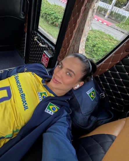 Kudiess revela susto com acidente do namorado logo após chegar ao Mundial