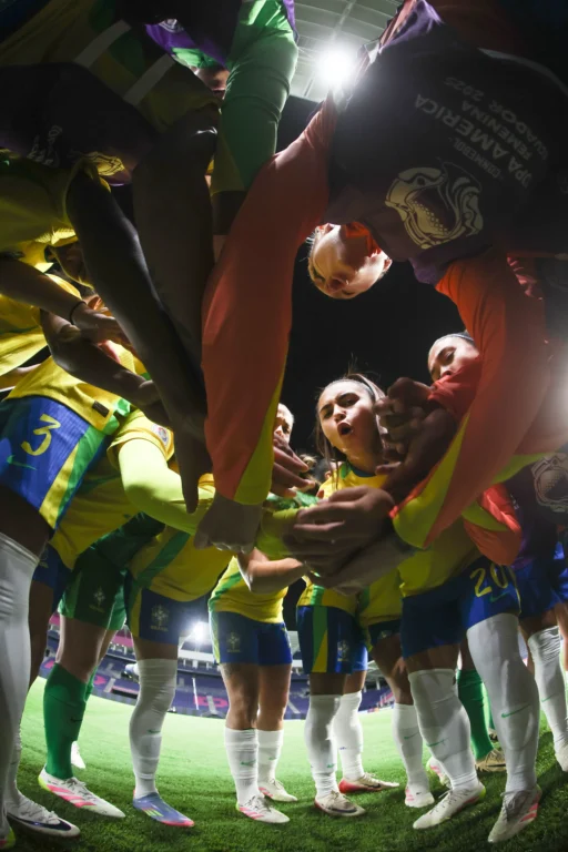 É dia de decisão! Neste sábado (2), a Seleção Brasileira enfrenta a Colômbia na grande final da Copa América Feminina 2025