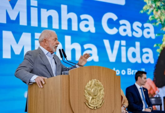 O presidente Lula (PT) escreveu nas redes sociais nesta sexta-feira (1º) que o Brasil sempre esteve aberto ao diálogo com os Estados Unidos.