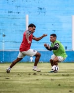 Em 12 partidas como visitante, somou 11 pontos, com duas vitórias, cinco empates e cinco derrotas.