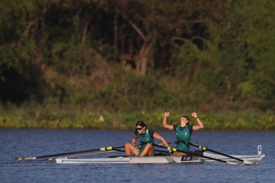 As medalhistas de ouro brasileiras Jennifer de Almeida e Lara Pizarro. Foto: Felipe Zanca / Panam Sports Via Xpress Media. - Foto: Panam Sports