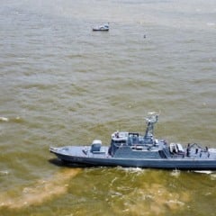 Marinha do Brasil apreende embarcação em atividade de pesca ilegal no Pará