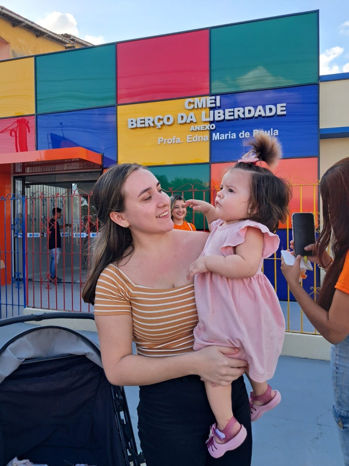 Com a inauguração, Benevides marca um novo patamar na educação infantil do Pará, garantindo vagas para todos e fortalecendo a primeira infância como prioridade do município. Foto: Heloam Sousa