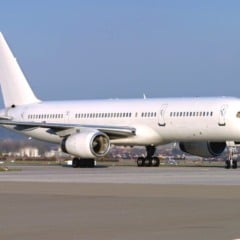 A aeronave pertence ao governo dos Estados Unidos e é frequentemente associada à missões da CIA