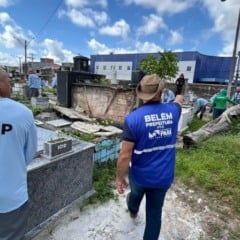 Cemitério Santa Izabel passa por serviços de roçagem e limpeza com apoio de apenados em programa de ressocialização. Foto: Sezel