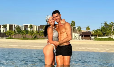 Georgina Rodríguez, companheira do astro do futebol Cristiano Ronaldo, movimentou as redes sociais neste fim de semana ao publicar uma imagem misteriosa.