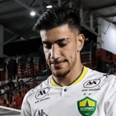 pedrinho, conhecido pelo talento e por episódios polêmicos, deve fechar com o remo