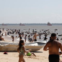 Outeiro teve grande movimentação neste dia dos pais Fotos: Celso Rodrigues