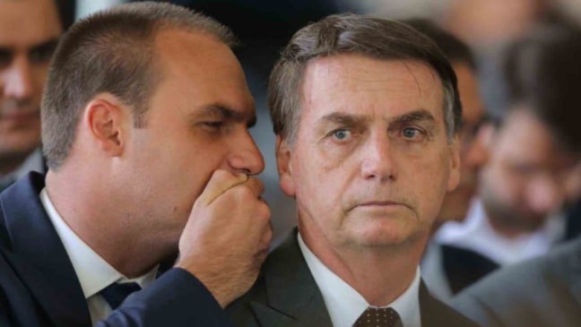 Eduardo e Jair Bolsonaro. Foto: Divulgação