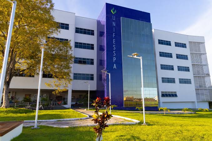 Universidade do Pará anuncia concurso para professores com salários de até R$ 13 mil