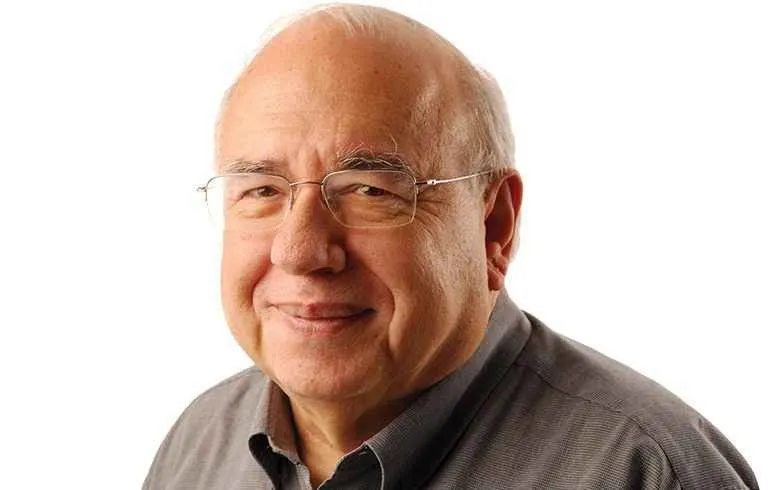 Verissimo, o mestre da ironia e do humor, morre aos 88 anos Verissimo, o mestre da ironia e do humor, morre aos 88 anos