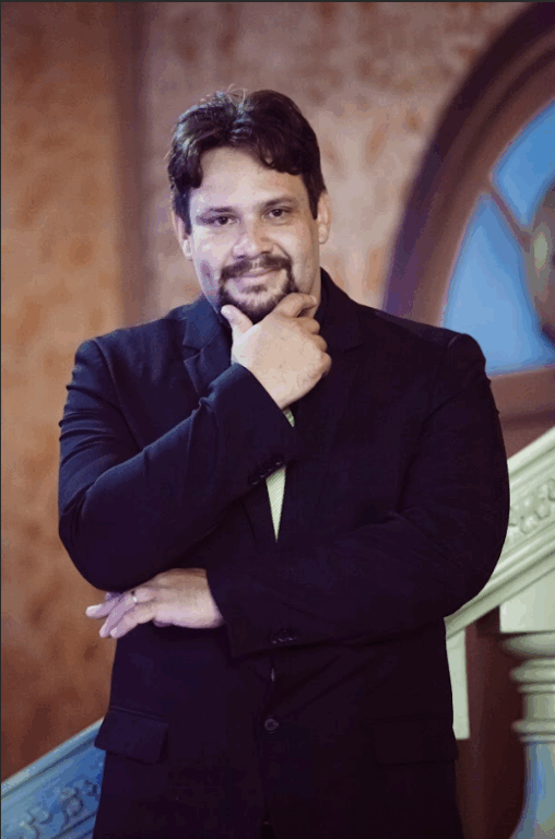 Márcio André Carvalho (tenor)