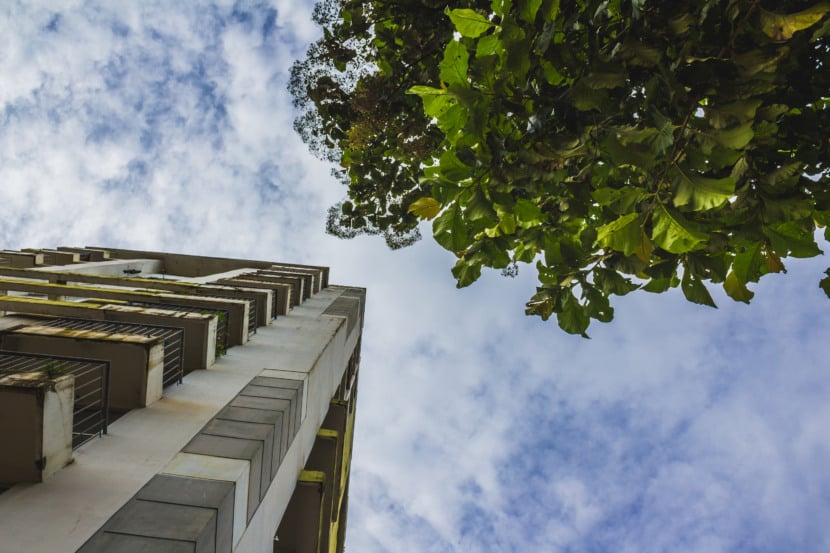 EDGE, LEED e AQUA-HQE ganham espaço como estratégias para a redução de impactos ambientais e valorização de edificações no Brasil.