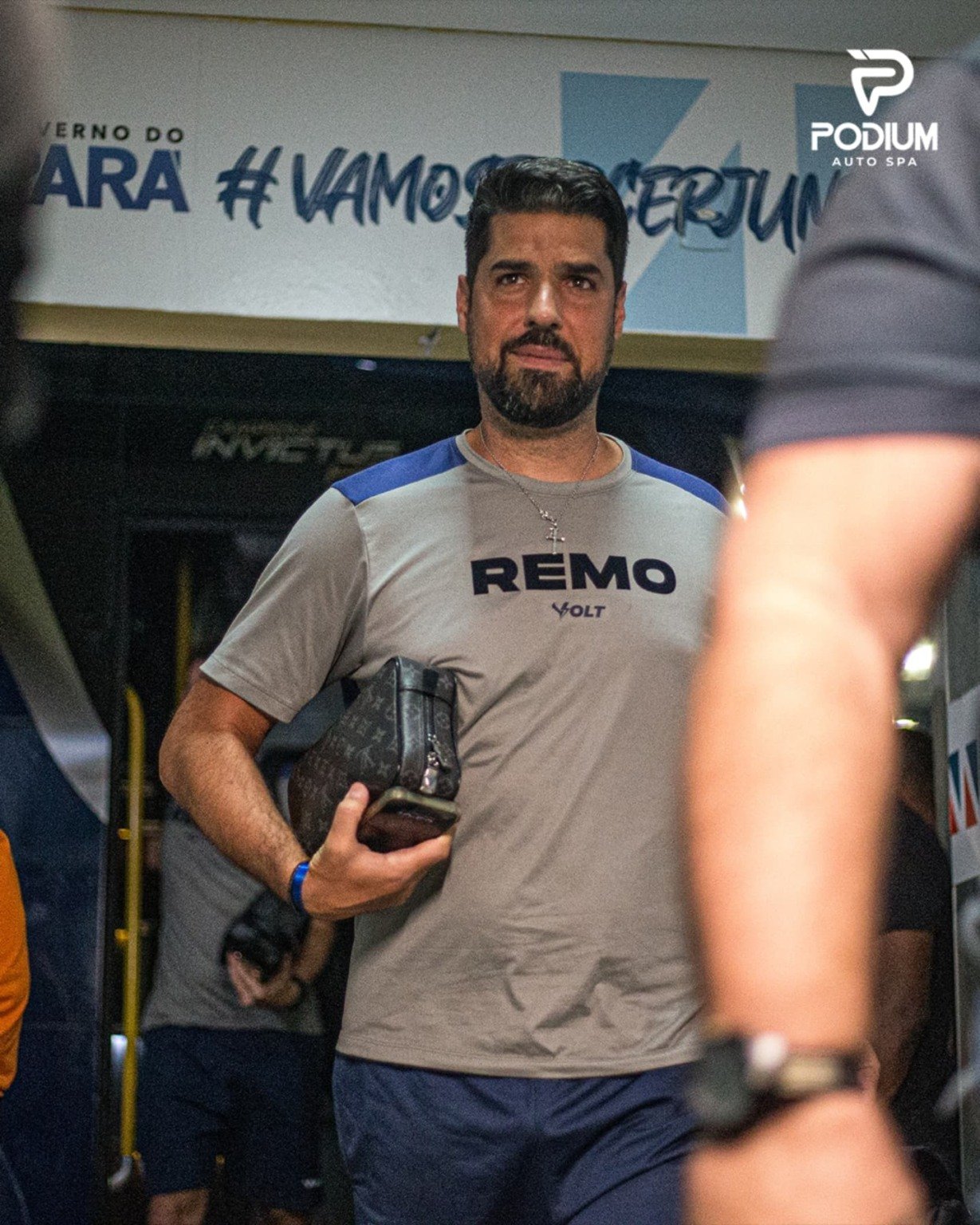 Permanência do técnico António Oliveira é cada vez mais questionada no Baenão. Foto: Samara Miranda/Remo