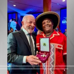 Luiz Inácio Lula da Silva (PT) entregou em maio deste ano, no Palácio Gustavo Capanema, no centro do Rio de Janeiro, a medalha de Comendador da Ordem do Mérito Cultural (OMC) ao paraense Mestre Damasceno