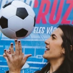 A jornalista Mariana Spinelli deixou a ESPN após sete anos para integrar o elenco do GE TV, novo projeto esportivo da Globo voltado ao YouTube