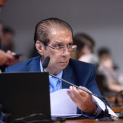 A proposta visa reduzir os impostos para essas empresas, incentivando a atuação no setor de reciclagem e tratamento de resíduos.