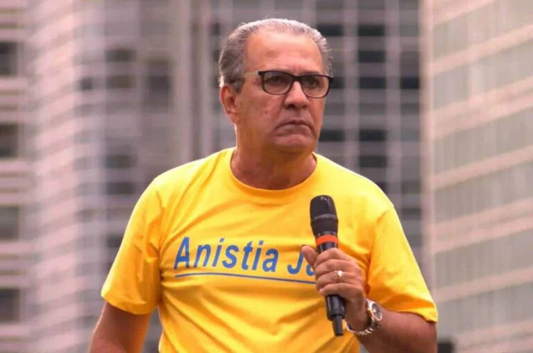 PF inclui Silas Malafaia em inquérito por golpe de Estado