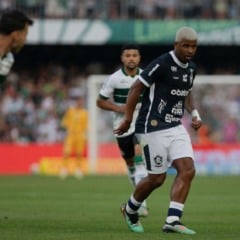 Desempenho azulino está cada vez pior e a paciência da torcida está no fim - Foto: Raul Martins/Remo