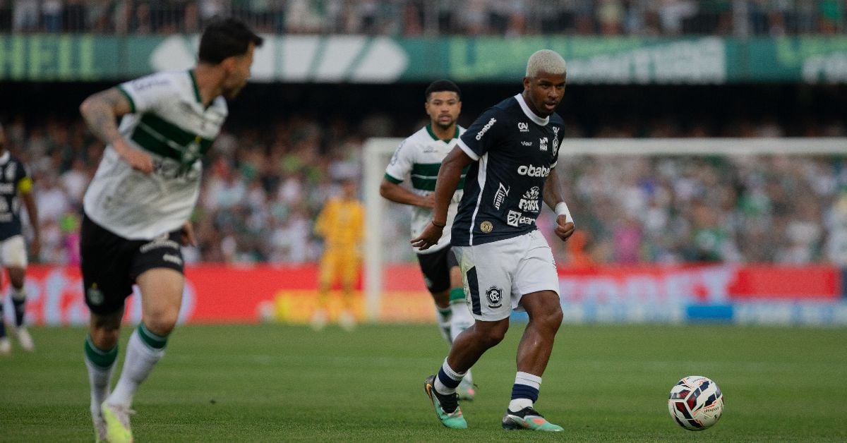 Desempenho azulino está cada vez pior e a paciência da torcida está no fim - Foto: Raul Martins/Remo