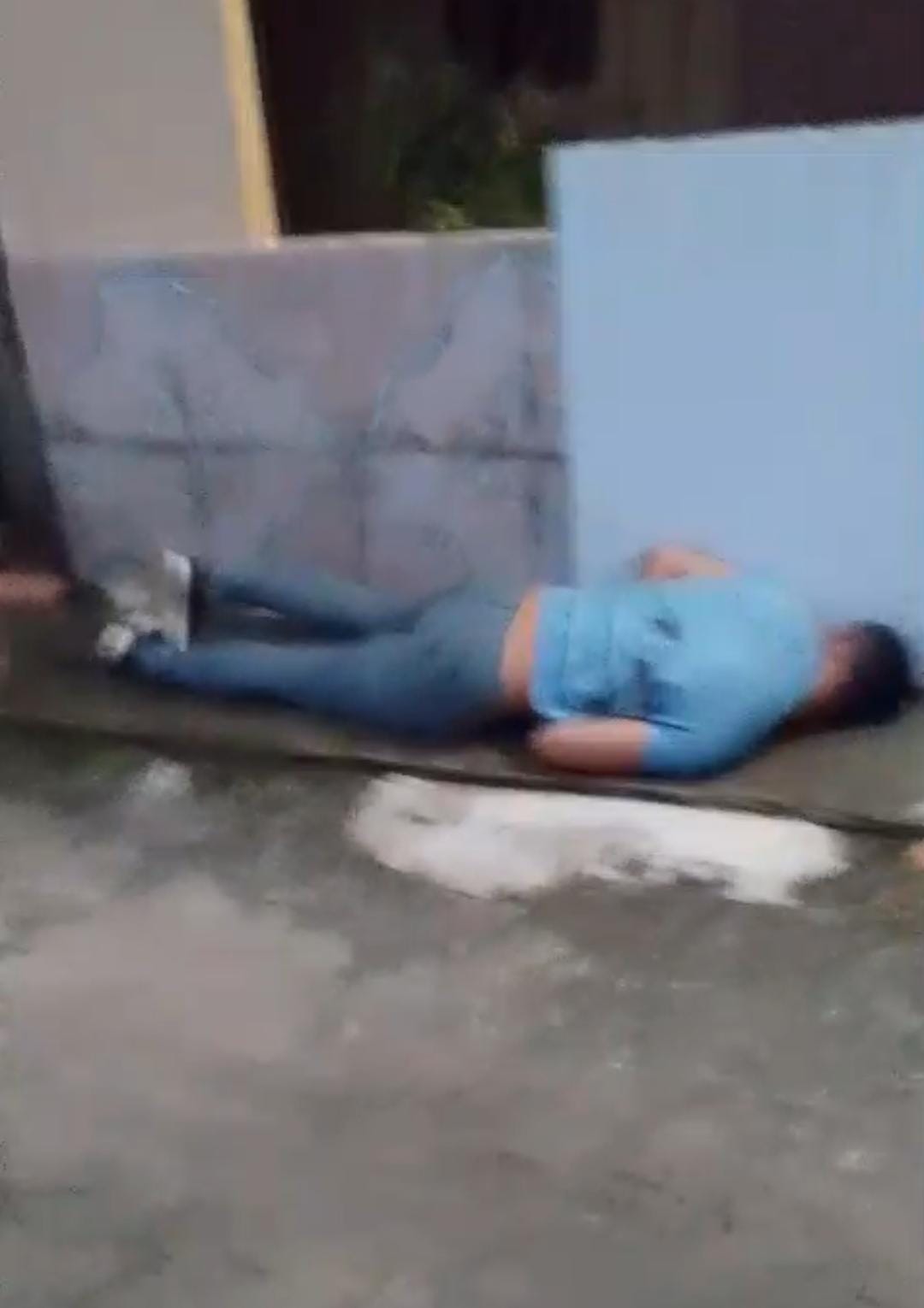 No município de Bragança, região do nordeste paraense, um homem morreu após ser alvejado por disparos de arma de fogo.