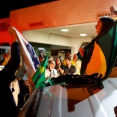 Vizinhos de Bolsonaro querem expulsão. Condomínio fica a 8,7 kms da Papuda