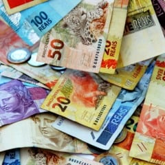 Desemprego bateu? Veja como conseguir dinheiro, descontos e apoio do governo
